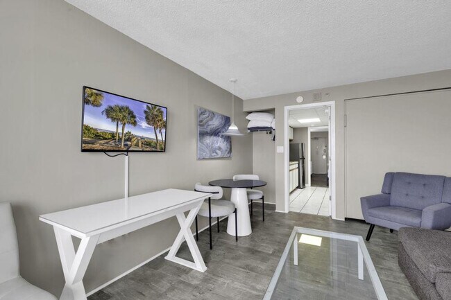 Photo - 2300 N Ocean Blvd Unidad ID1268173P