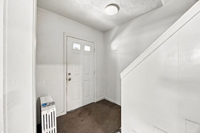 Photo - 2937-2939 Freeland St Unit 2939 Freeland St