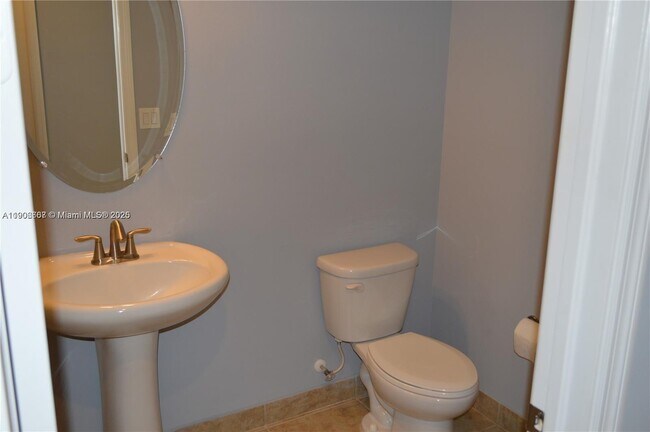 Photo - 5228 SW 77th Way