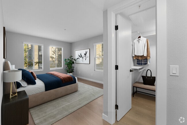 Building Photo - The Grand Costa Mesa Rental