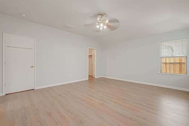 Photo - 1922 Bevington Oaks Cir