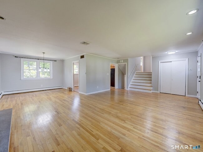 38 Portage Rd