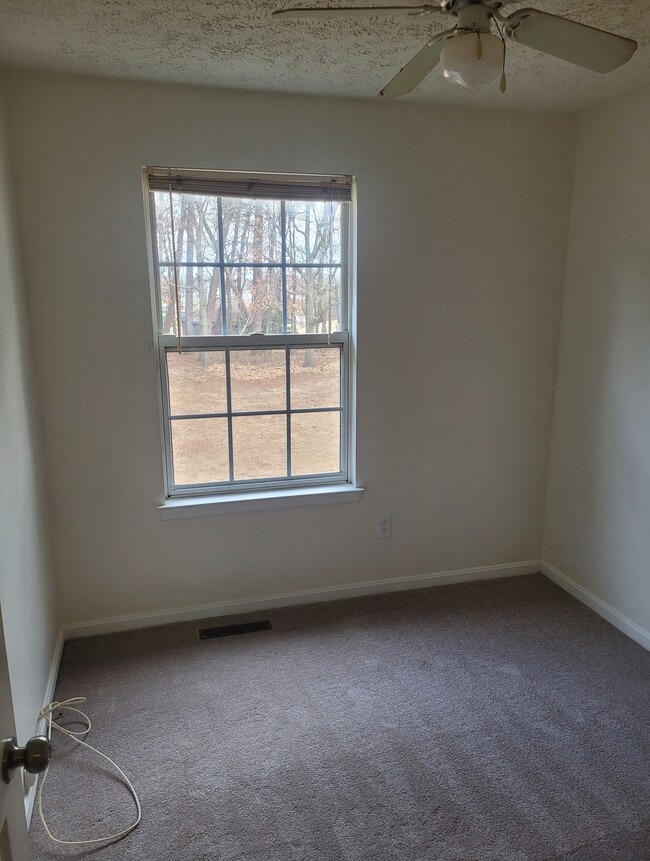 Photo - 1252 Castine Ct