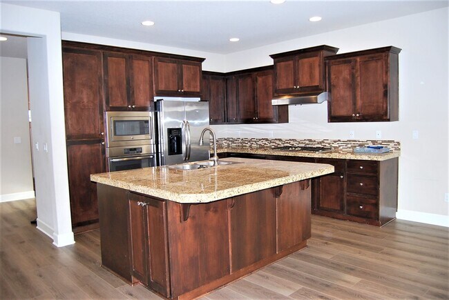 Photo - 4 Bedroom 2.5 Bath Home Sherwood OR