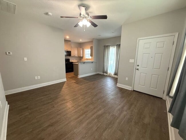 Photo - 2802 Miller Ave Unit 1