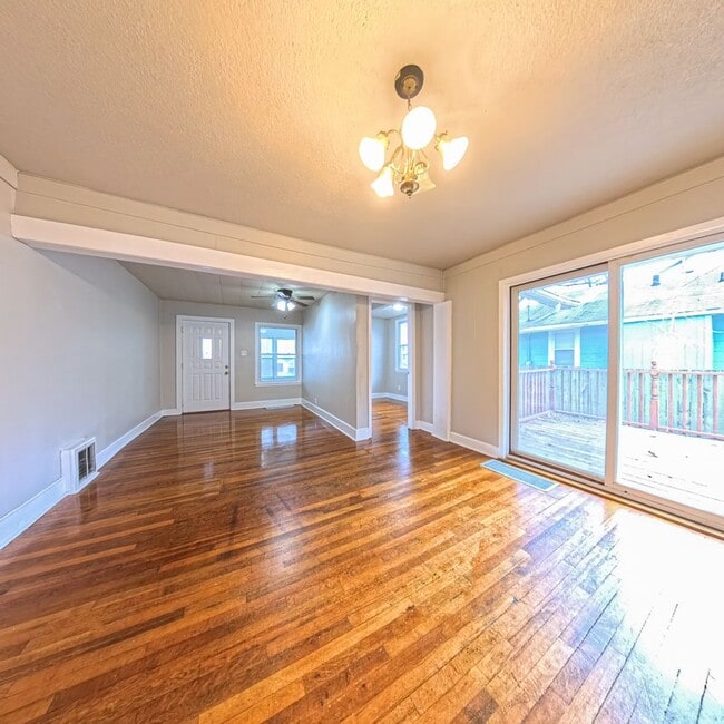 Photo - Adorable 3 Bedroom 1 Bath Ranch Style Home