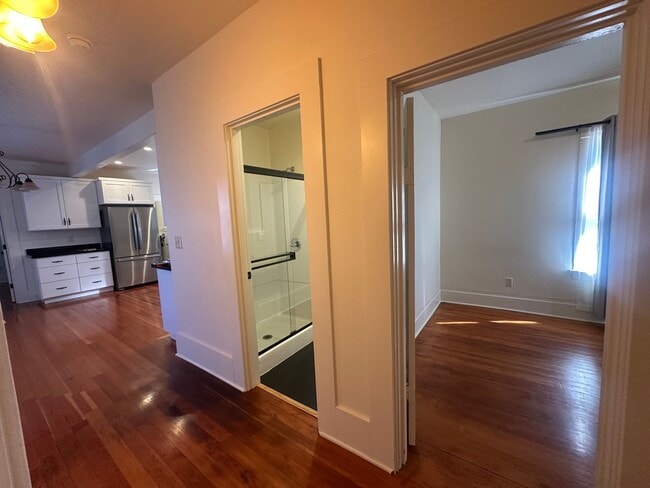 Photo - 634 G St Unit 634 G St.  A