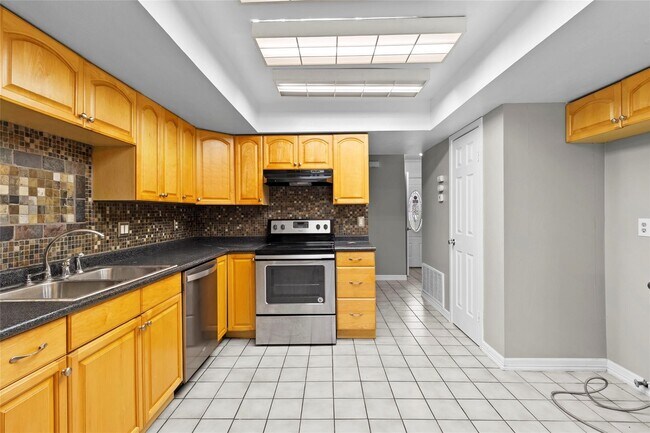 Photo - 3114 Glen Spring Dr