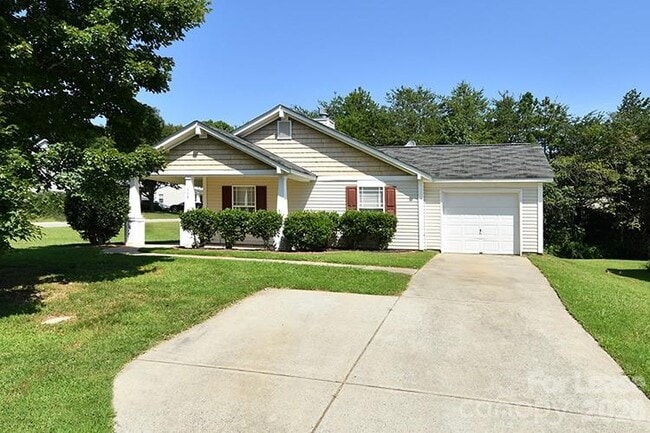 118 Peterborough Dr