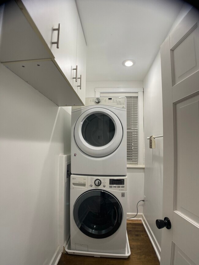 Photo - 3721 W Belden Ave Unit 1