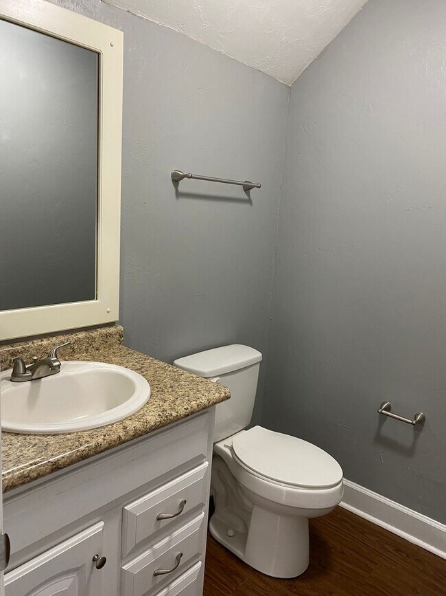Photo - PORTLAND TOWNHOMES Unit 2610 D