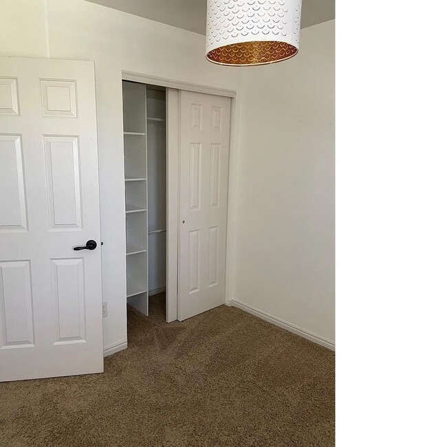 Photo - Beautiful Townhome in Excellent Draper Location!