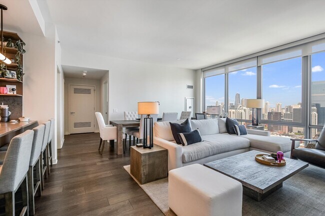 Photo - 164 N Peoria St Unit 4004