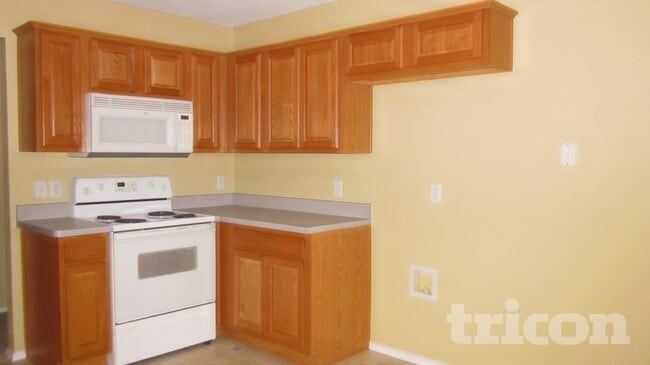 Photo - 1377 Meadowbrook Ln