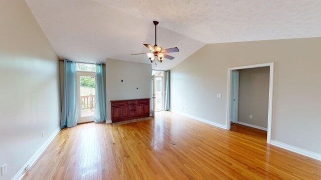 Photo - Coming Soon! 3 Bedroom home in the Northfi...