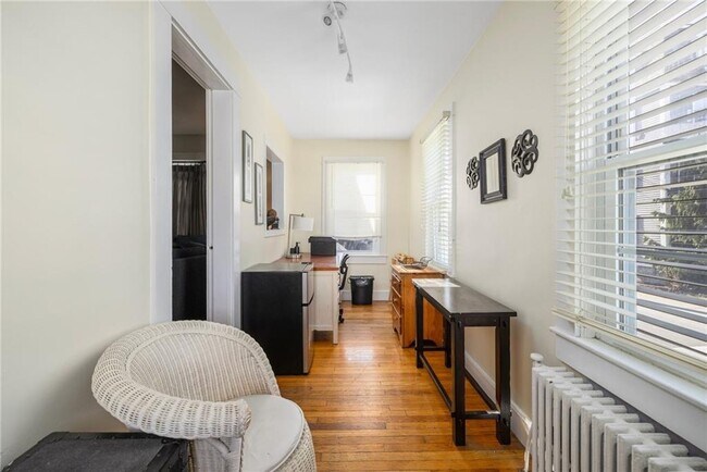 Photo - 612 Thames St Unidad 1