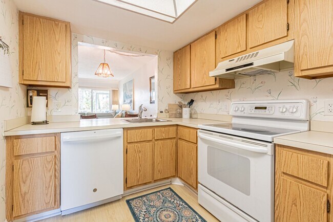 Photo - Ground Floor End Unit 2-Bed Condo with Lake Views | AVAIL NOW