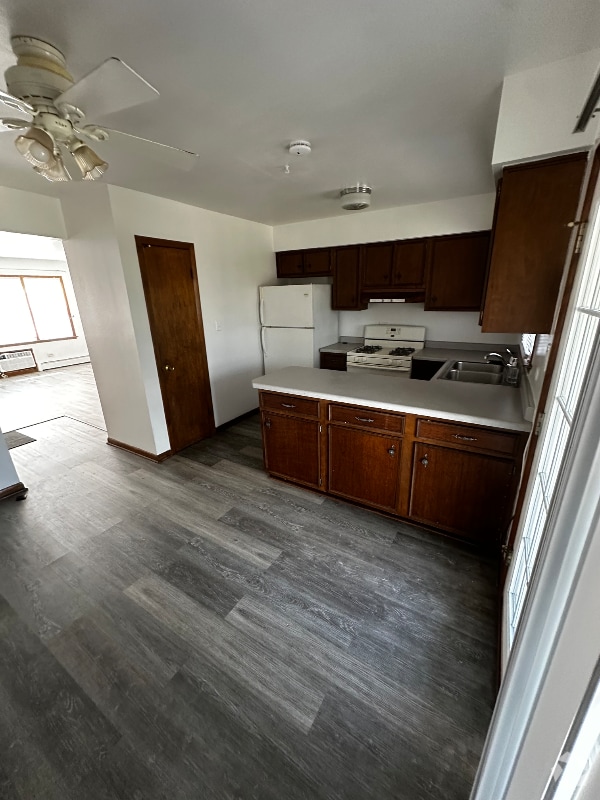 Building Photo - 4433 Prairie Ave Rental