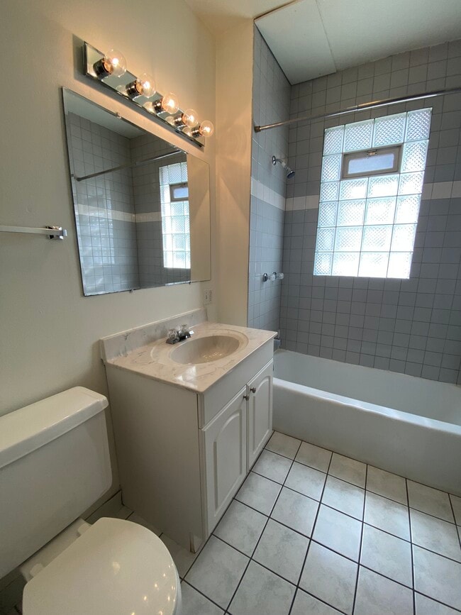 Photo - 24 N Butler St Unit #2