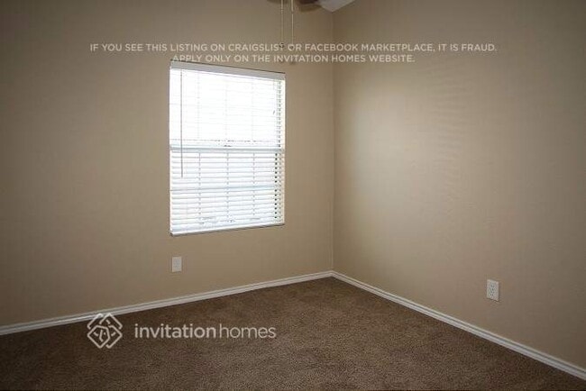 501 Kalmia Dr