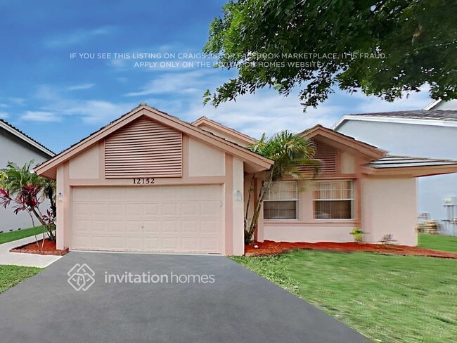 Building Photo - 12152 NW 35th Pl