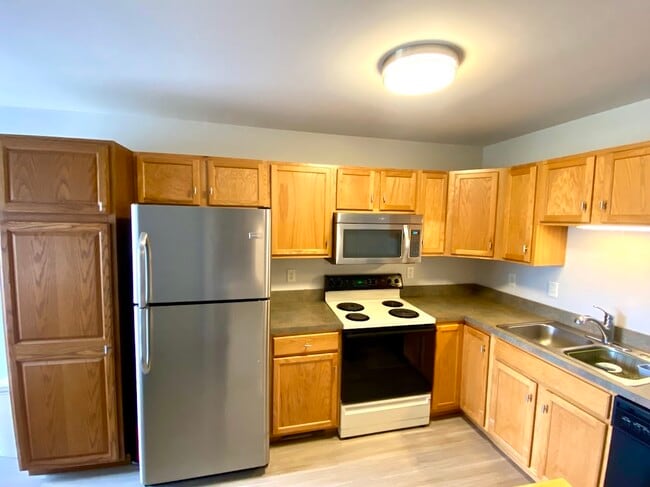 Photo - 24 Sandstone Ct