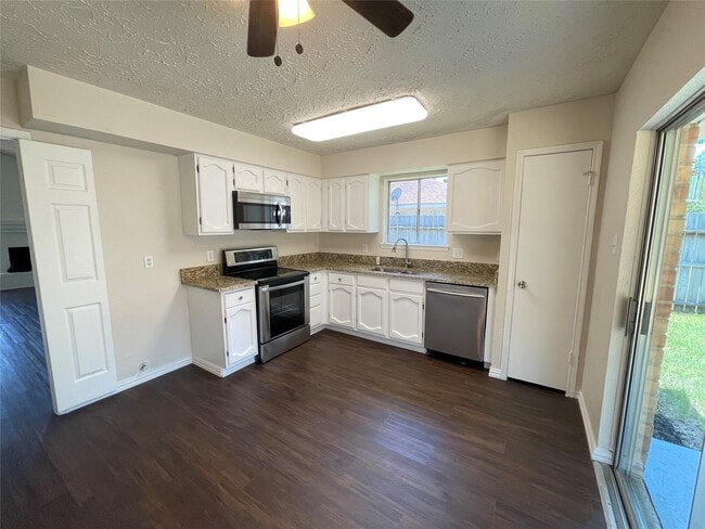 Photo - 22826 Elkana Deane Ln