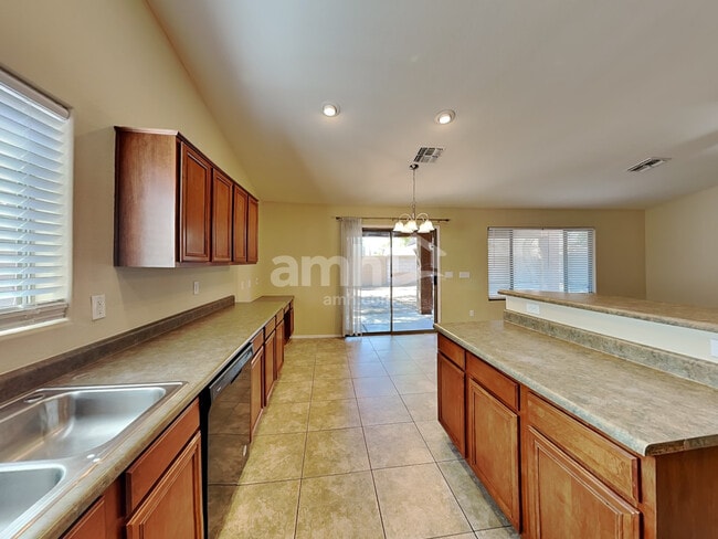 Photo - 16261 W Hope Dr