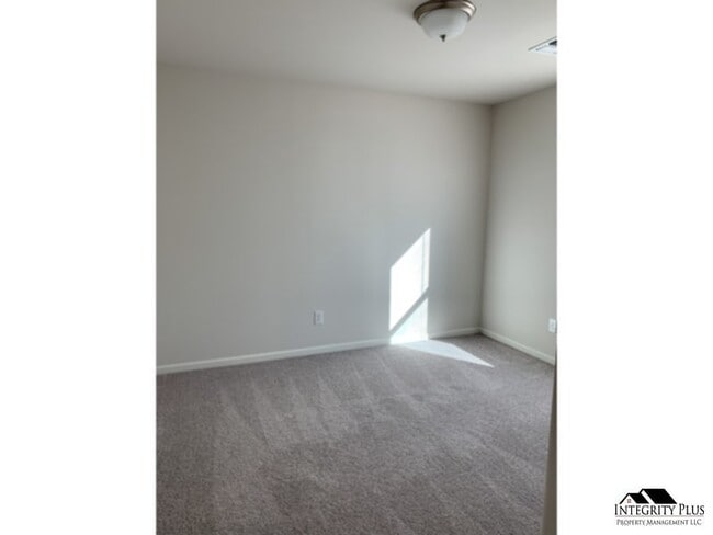 Photo - 4 bedroom 3 bath