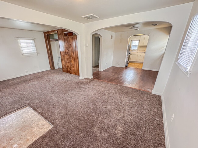 Photo - 614 Seymour Ave