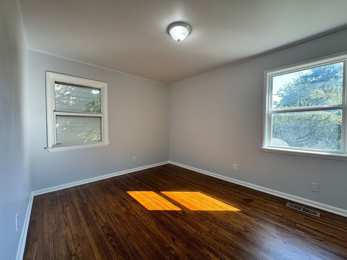 Photo - 3 Bedroom 1 Bath Home