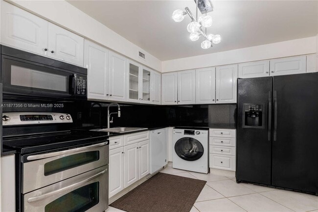 Photo - 6770 Indian Creek Dr Unit 14E