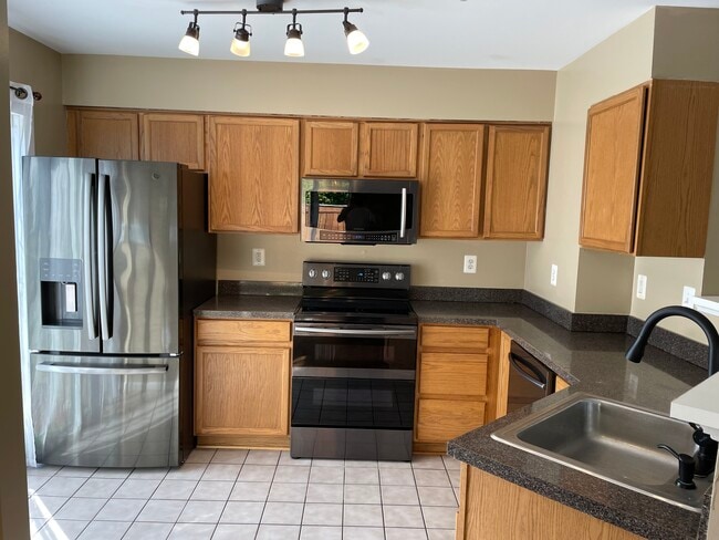 Photo - 5030 Croydon Terrace