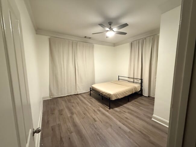 Photo - 876 McDaniel St SW