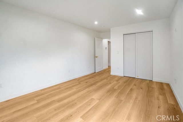 Photo - 869 E Howard St