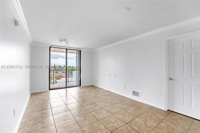 1690 SW 27th Ave Unit 505