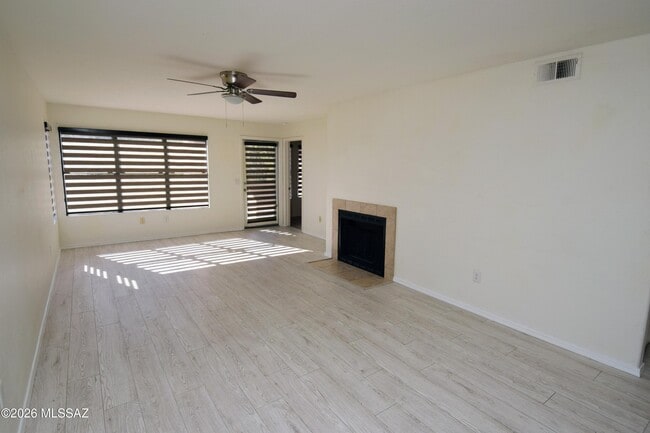 Photo - 5855 N Kolb Rd Unit 11106
