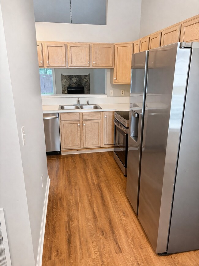 Photo - 45192 S Mickler St Unit 1