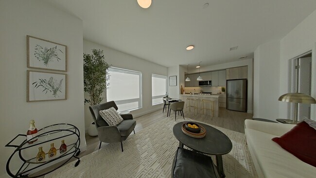 Photo - 505 Highland Road West