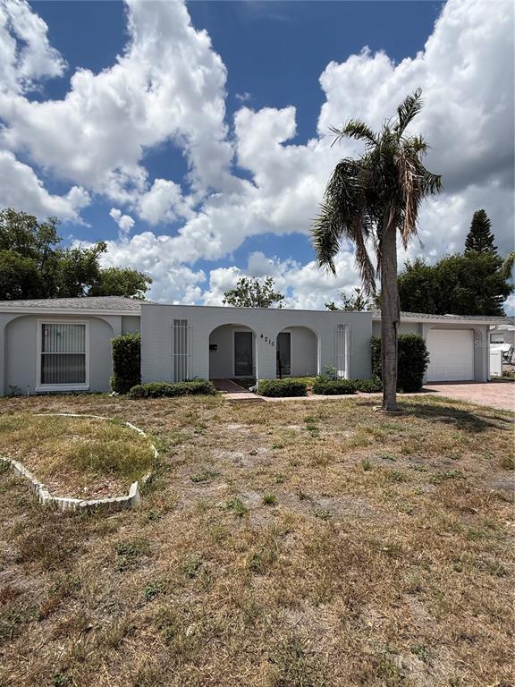 Building Photo - 4216 Hillsdale Dr
