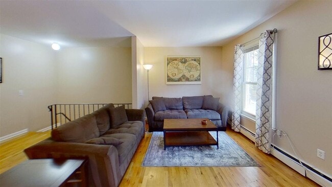 Photo - 82 Grand St Unit 2