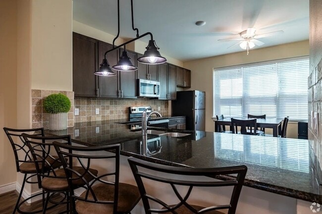 Building Photo - 3730 3730 Unit 601