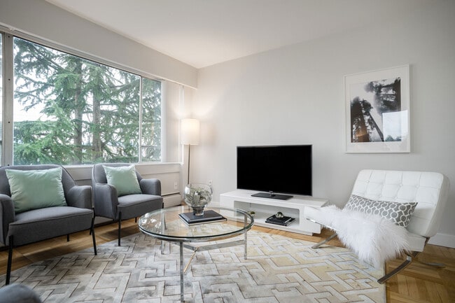 Building Photo - Shannon Tower Unit 00501