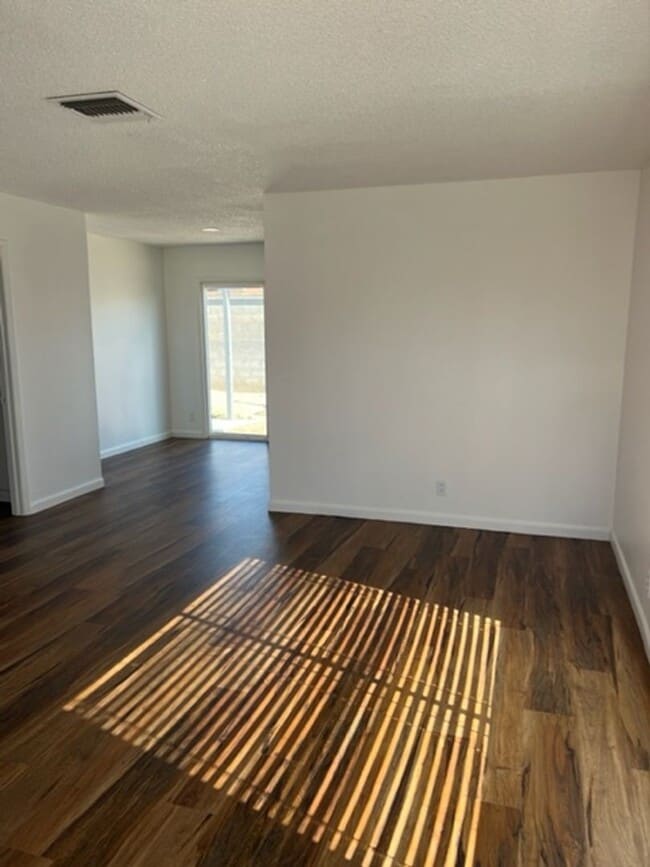 Photo - Fully Remodeled Single Story!