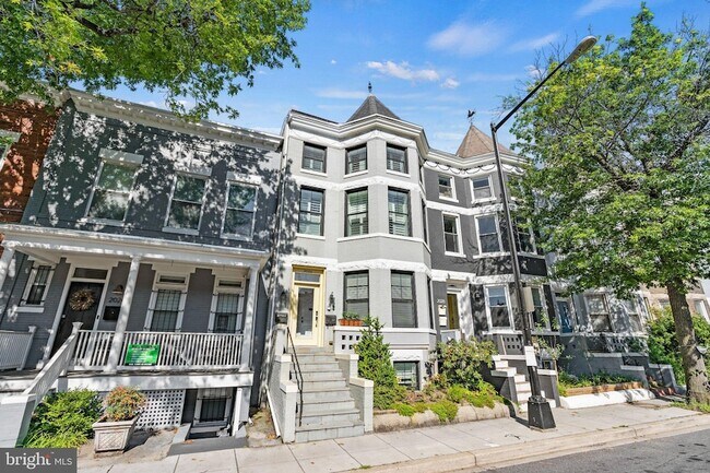 Photo - 2026 North Capitol St NW Unit 2