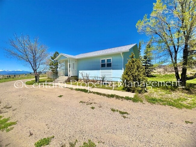 Building Photo - Cute 2 bedroom 1 bath Uptown!