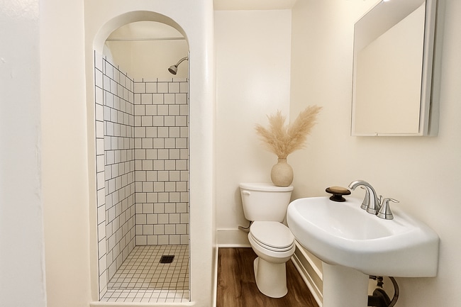 Photo - 2608 Normandie Ave Unit 15