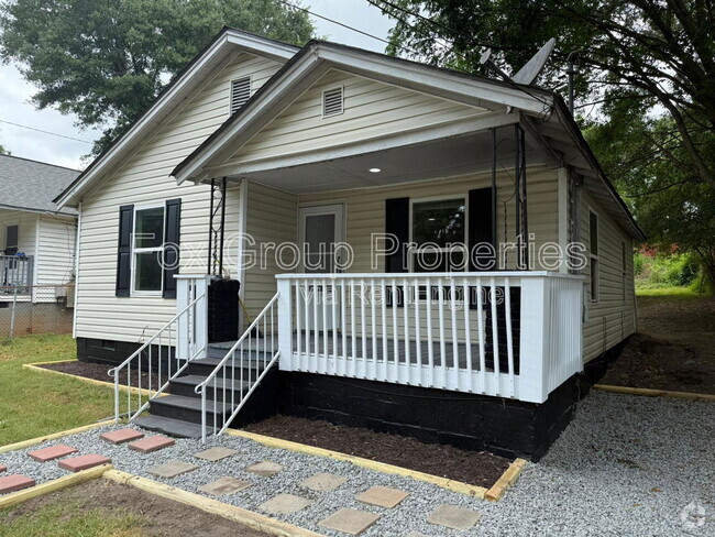 Building Photo - 1612 N McFarland St Rental