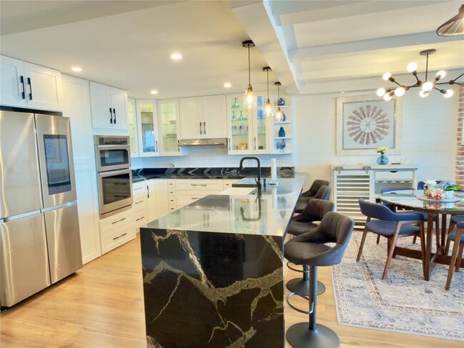 Photo - 800 SE 20th Ave Unit 1110