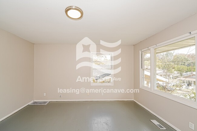 Photo - 1248 Forest St